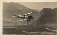 Mittelholzer - Avion Häfeli DH-3 à l'entrée du Simmenthal, Suisse