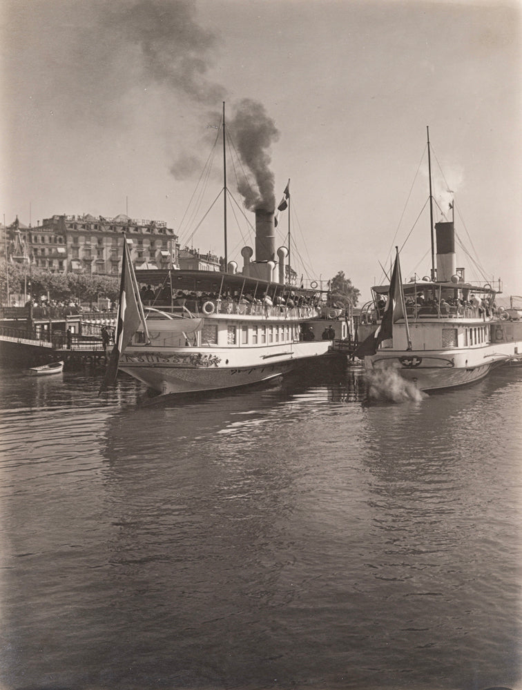 Fred Boissonnas_Le départ des bateaux à vapeur «La Suisse» et «Lausanne I»