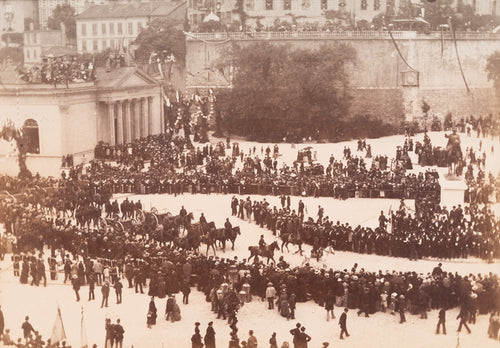 ancienne photo de Genève - Place Neuve, l'inauguration du monument Dufour