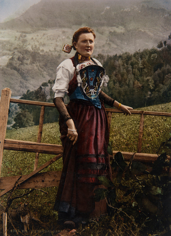 Photochrom - Unterwaldnerin, Unterwald, Suisse