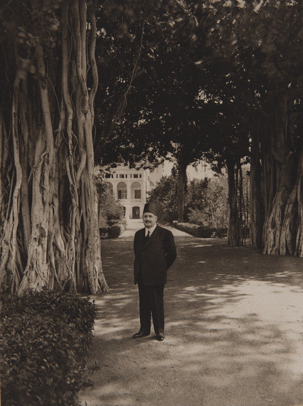 Fred Boissonnas - Sa Majesté le Roi Fouad 1er, Palais de Koubbeh, Egypte