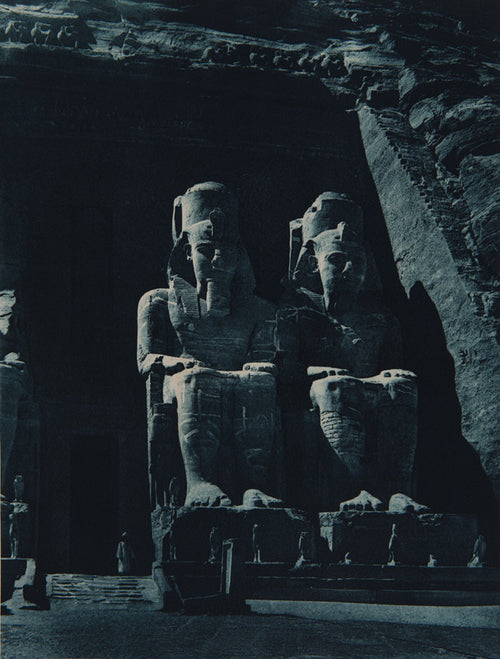 Fred Boissonnas - Les colosses d'Abou Simbel au clair de lune, Egypte