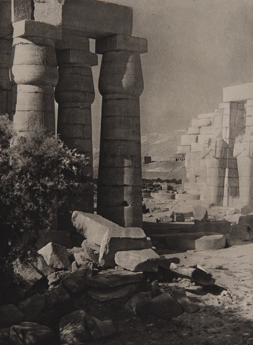 Fred Boissonnas - Cour du Ramesseum, Egypte